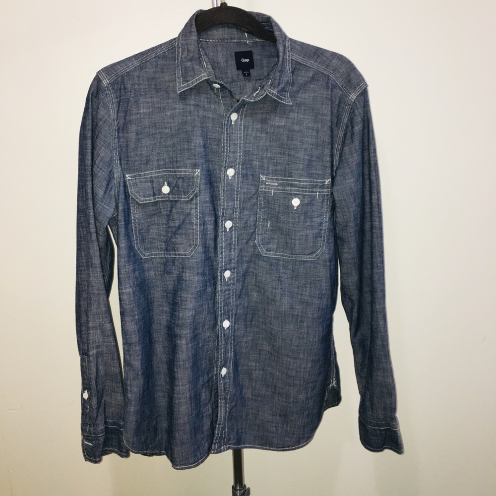 Gap Denim Button Down Men Dress Shirt Small
